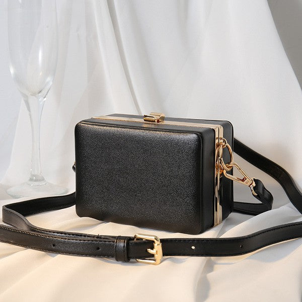 Hight Quality Simple Square Purses (more colors)
