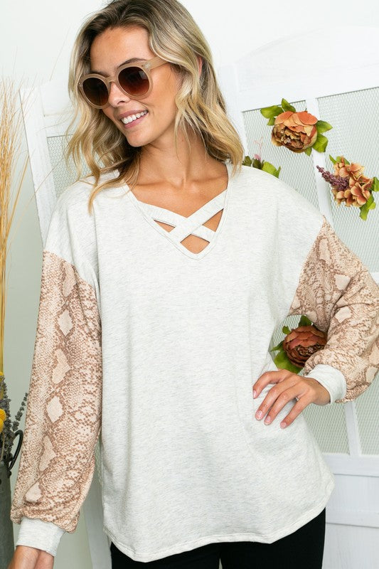 Sollid animal mix lace up boxy top